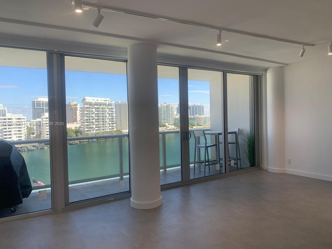 KING COLE CONDO - Residential Lease