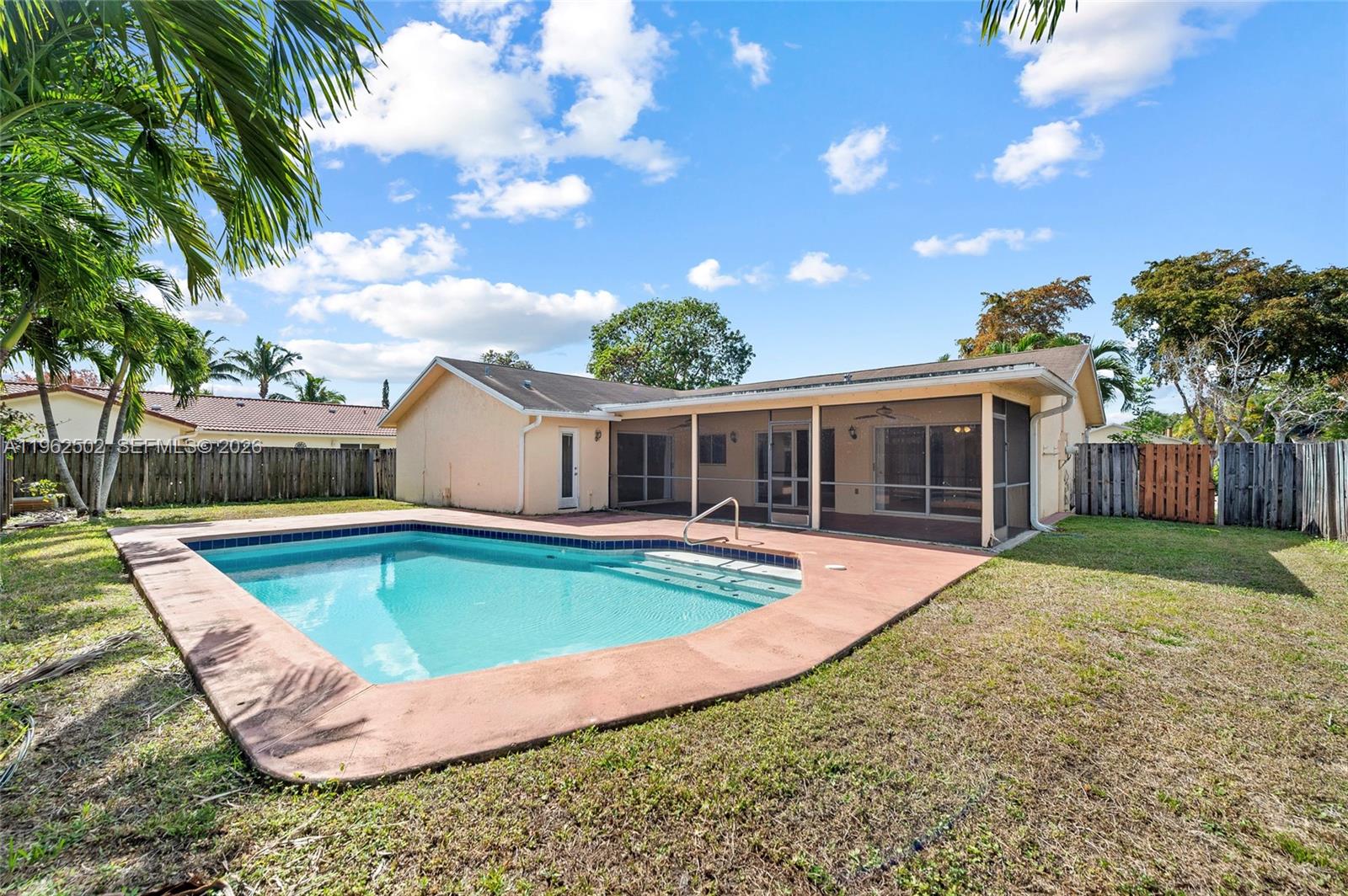 GREENWOOD - Residential