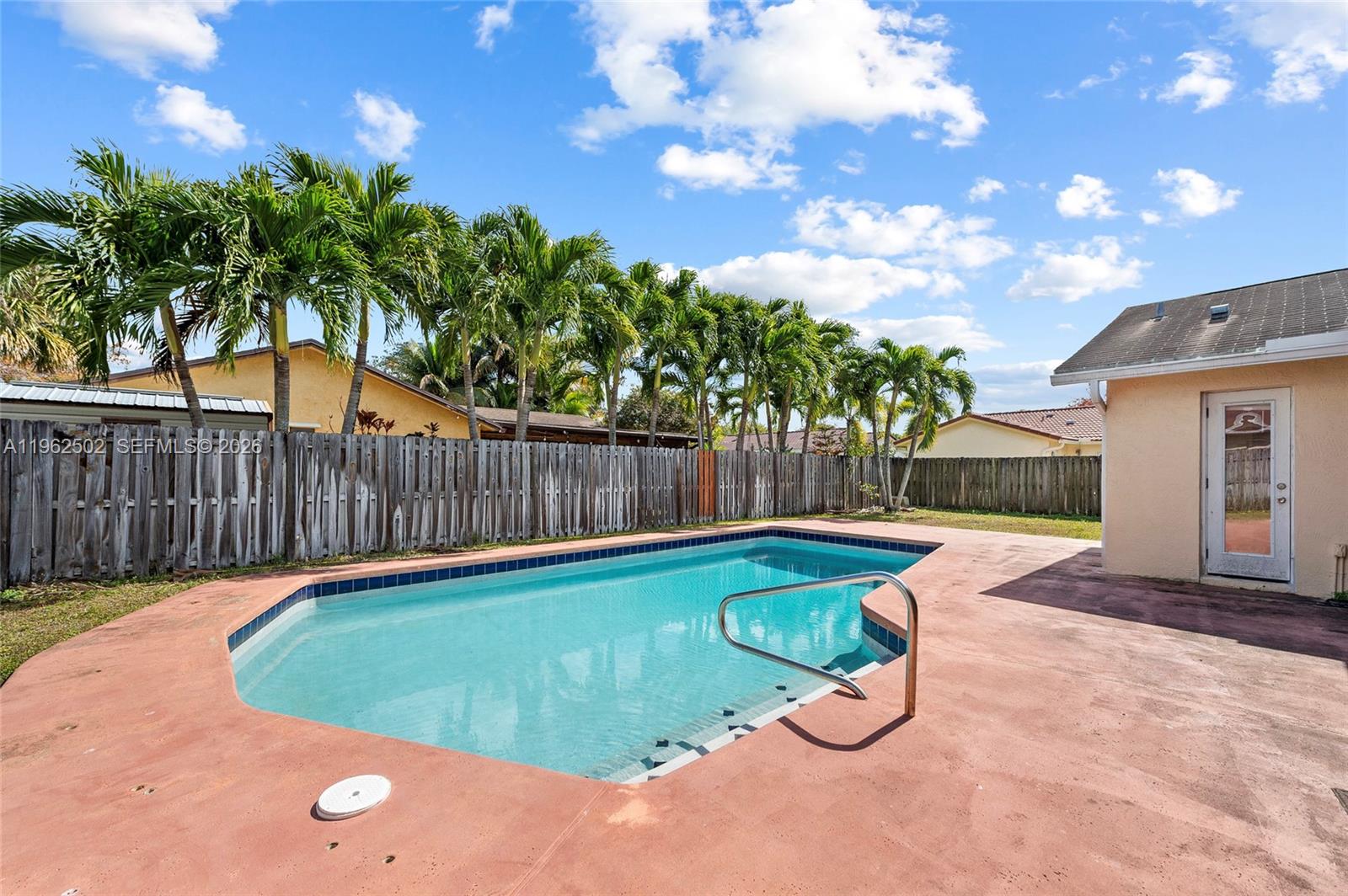 GREENWOOD - Residential