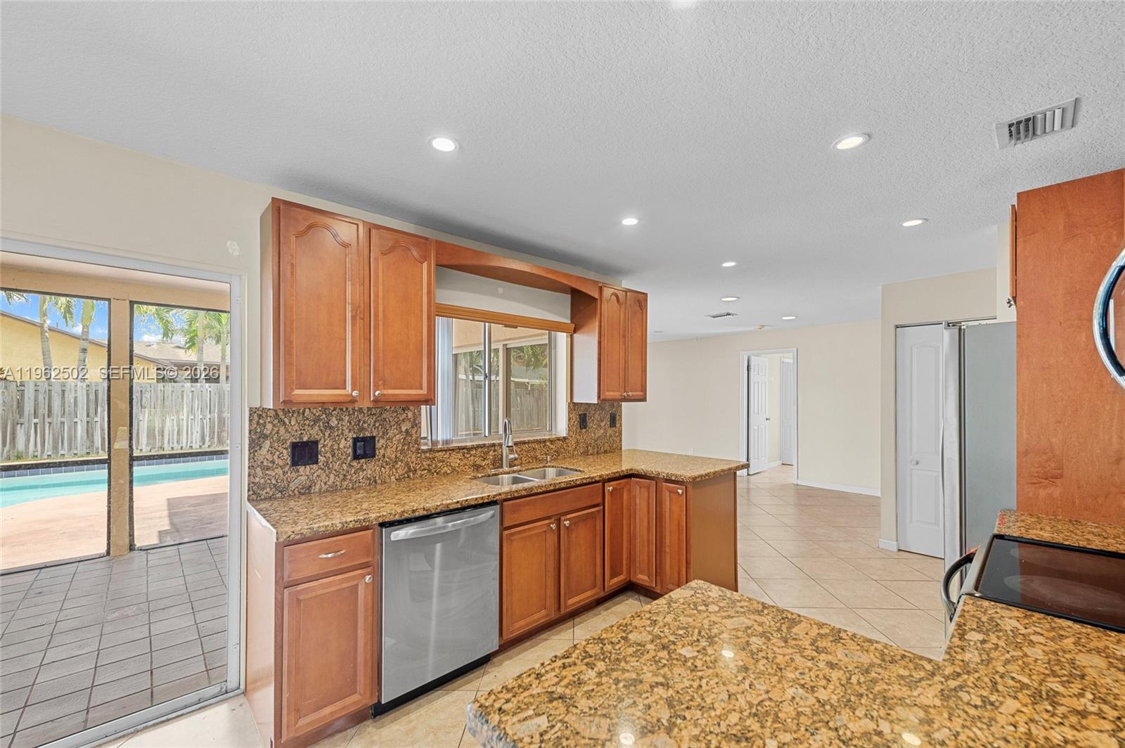 GREENWOOD - Residential