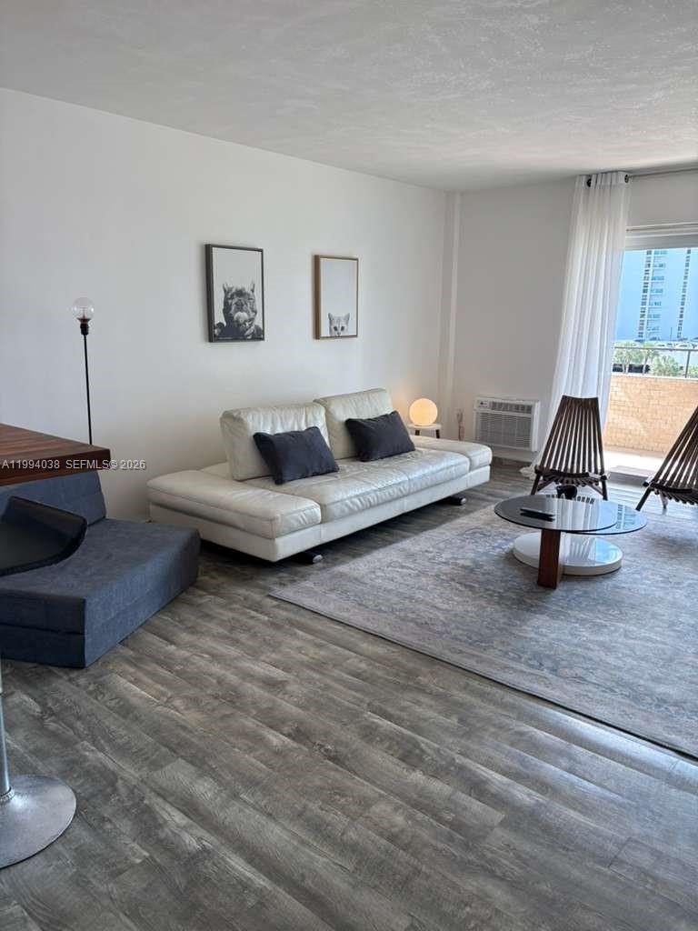 KINGS POINT IMPERIAL COND - Residential Lease