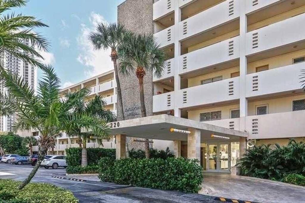 Photo of 220 Kings Point Dr #506, Sunny Isles Beach, FL 33160 (MLS # A11994038)