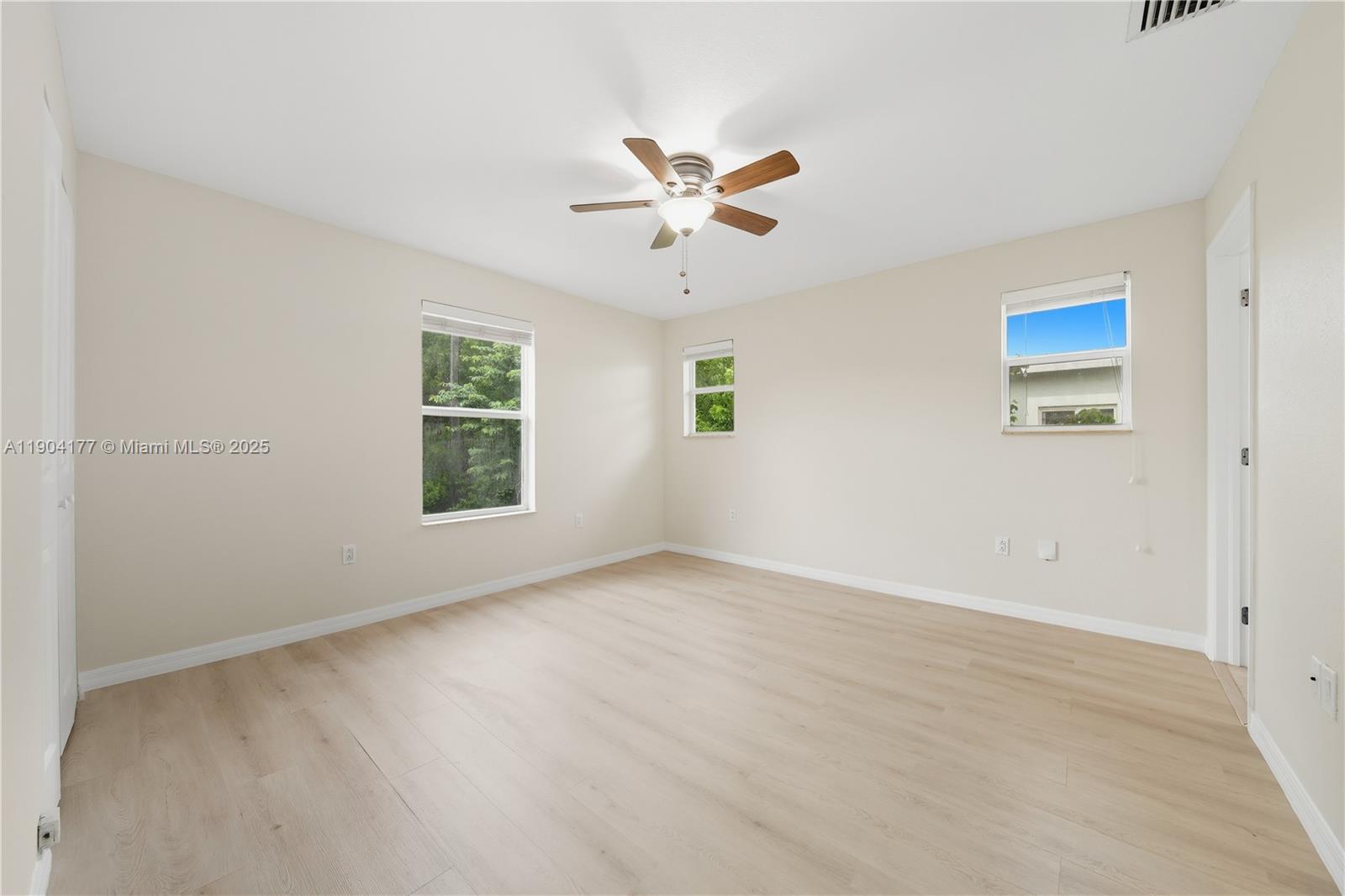 BAHIA MAR ESTS - Residential