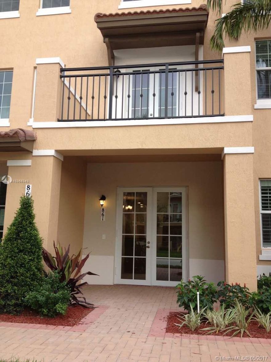 Beautiful apartment, centrally located in one of the best communities in Pembroke Pines, Cobblestone, this is a 3/3 unit with many upgrades by the Developer. Tile throughout, granite counter tops, stainless steel appliances, washer and dryer, community pool, Gym and Kids Play Ground. Close to I-75, A+Schools, Make your appointment, Very easy to show, text or call Realtor!! Hurry Up won't last !! Furniture for Sale.Condominium include internet, cable and alarm.