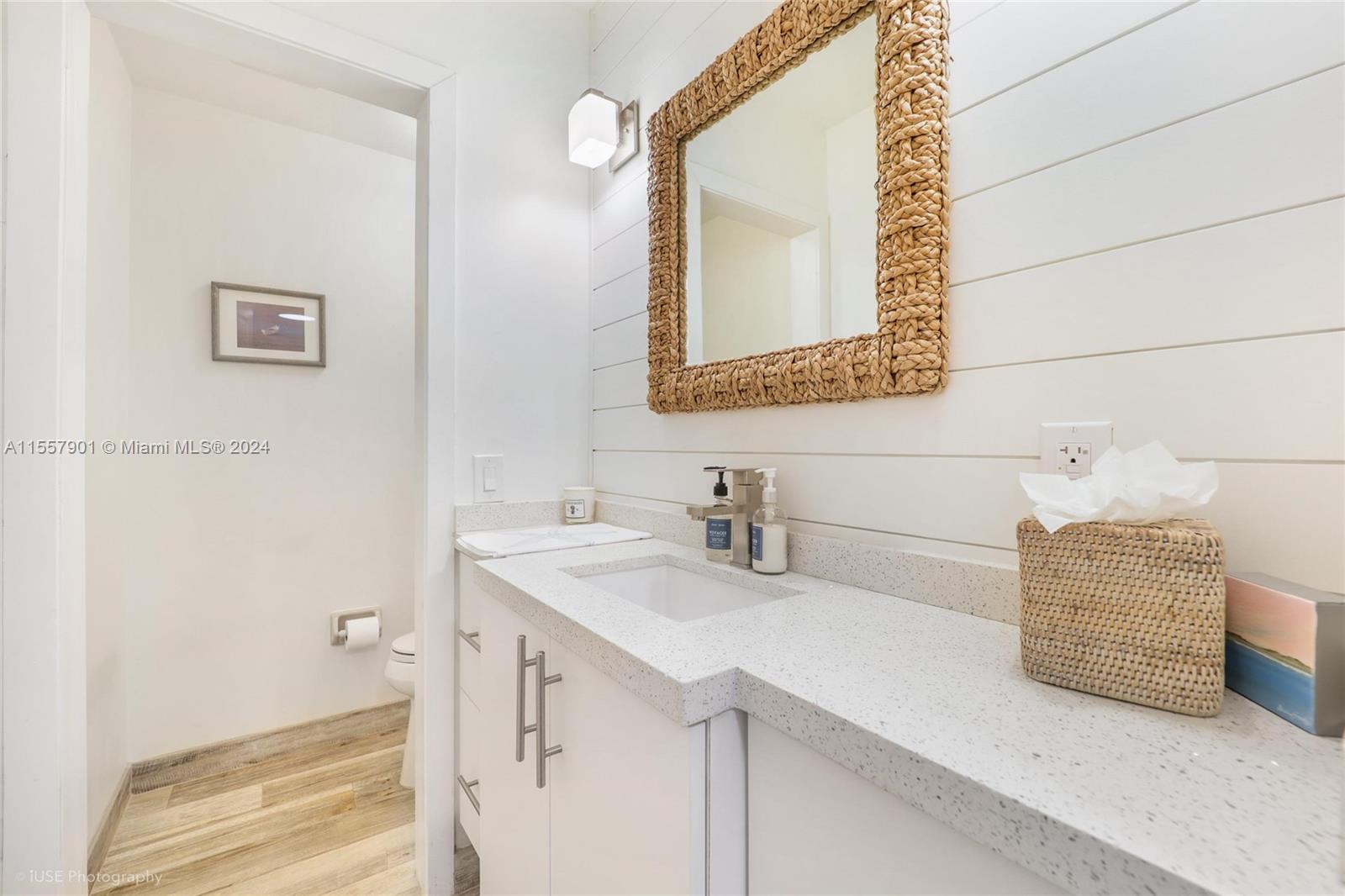 BAYSHORE VIEW - Residential Lease