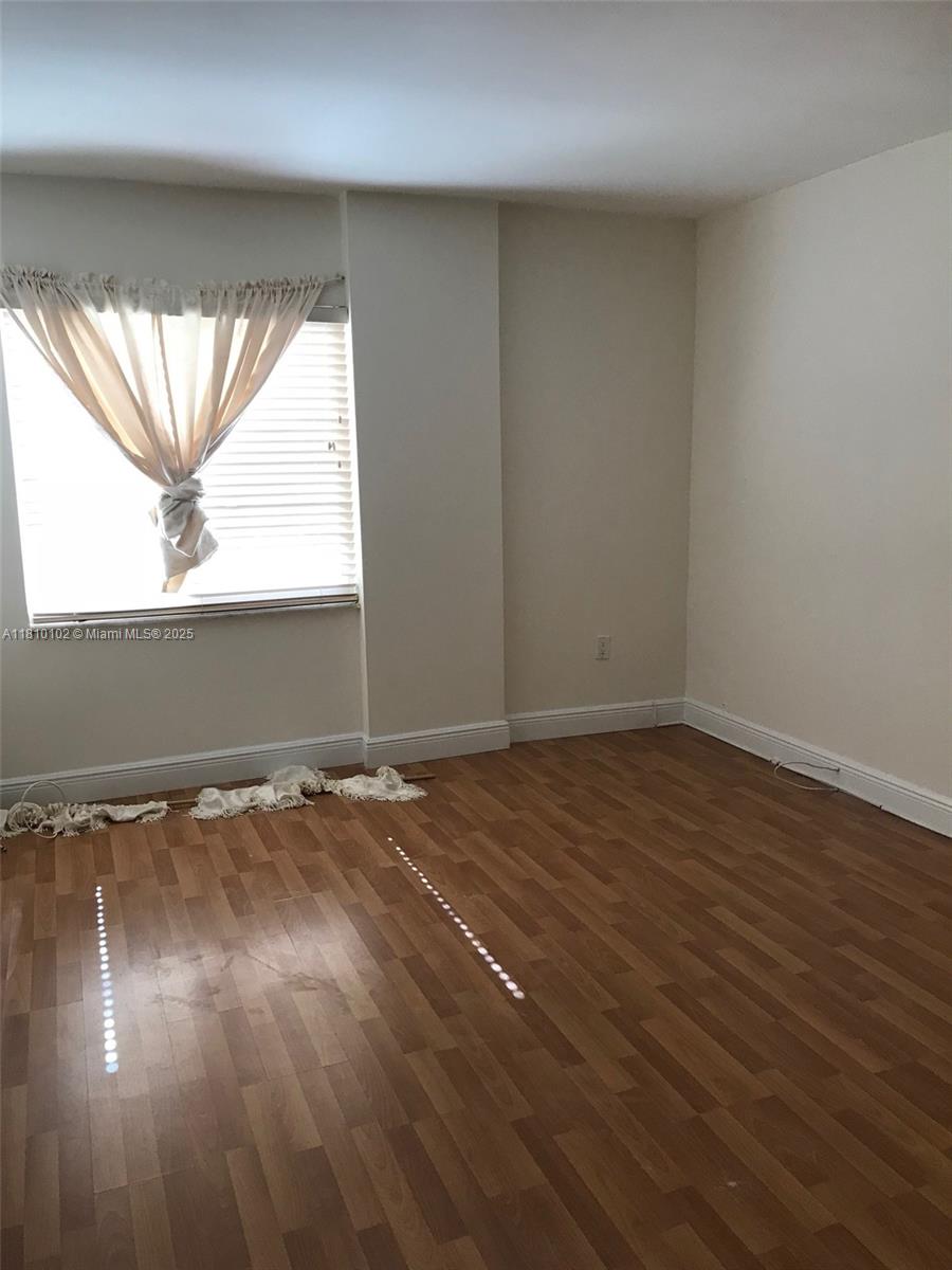 MARBELLA TOWER CONDO - Residential