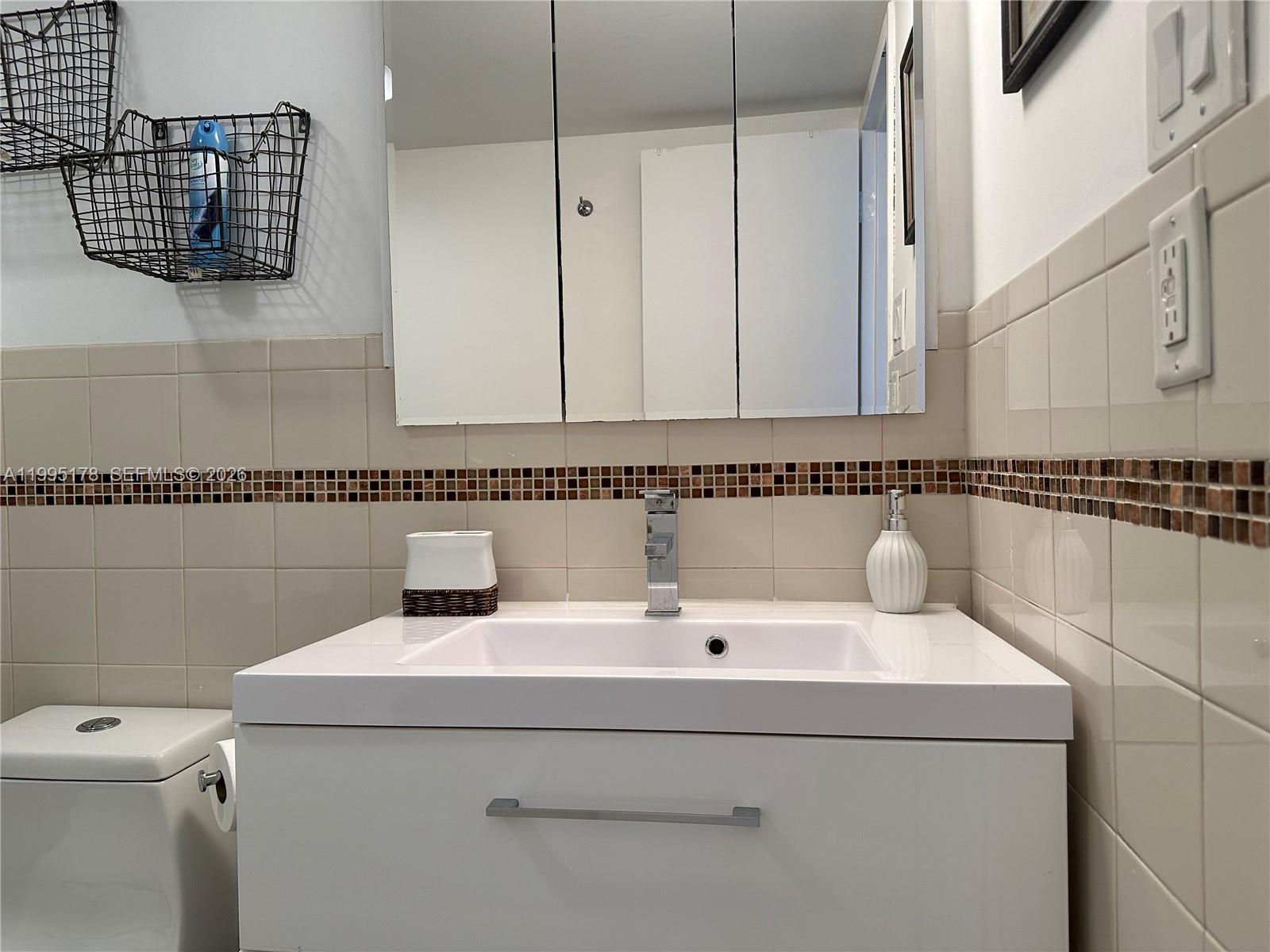 ARLEN HOUSE EAST CONDO - Residential Lease