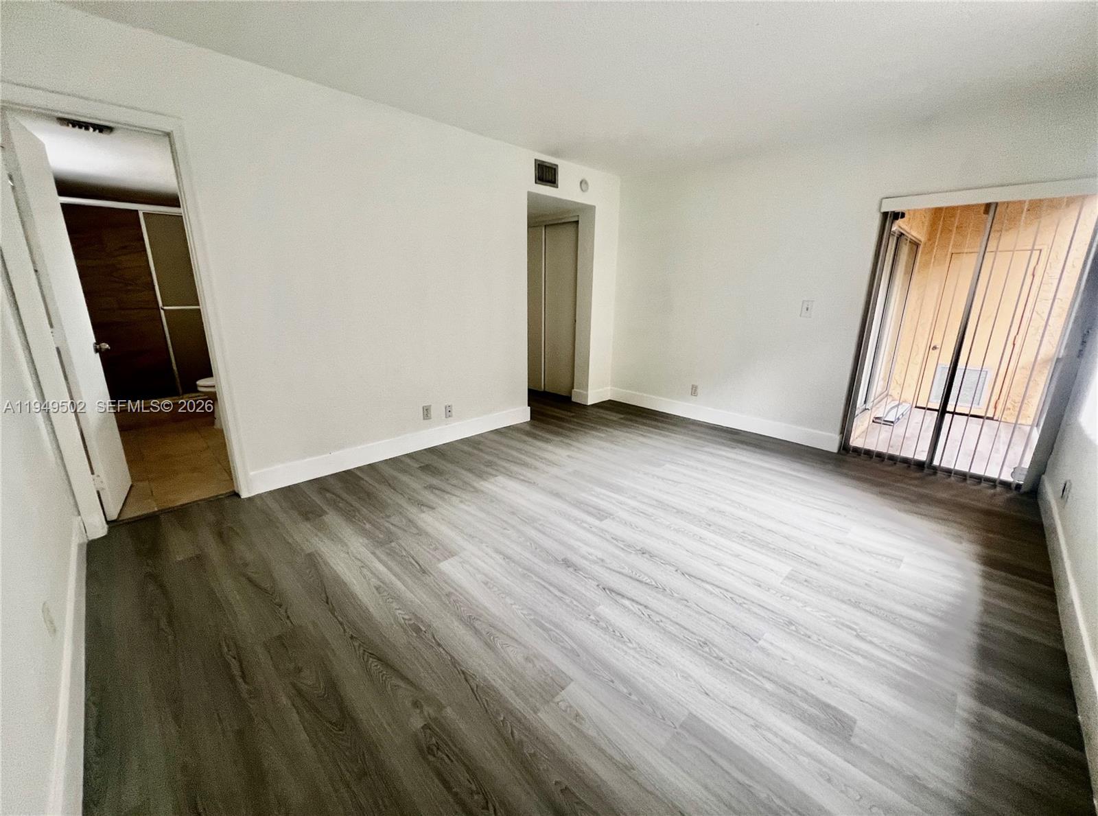 CARDINAL PLACE CONDO - Residential