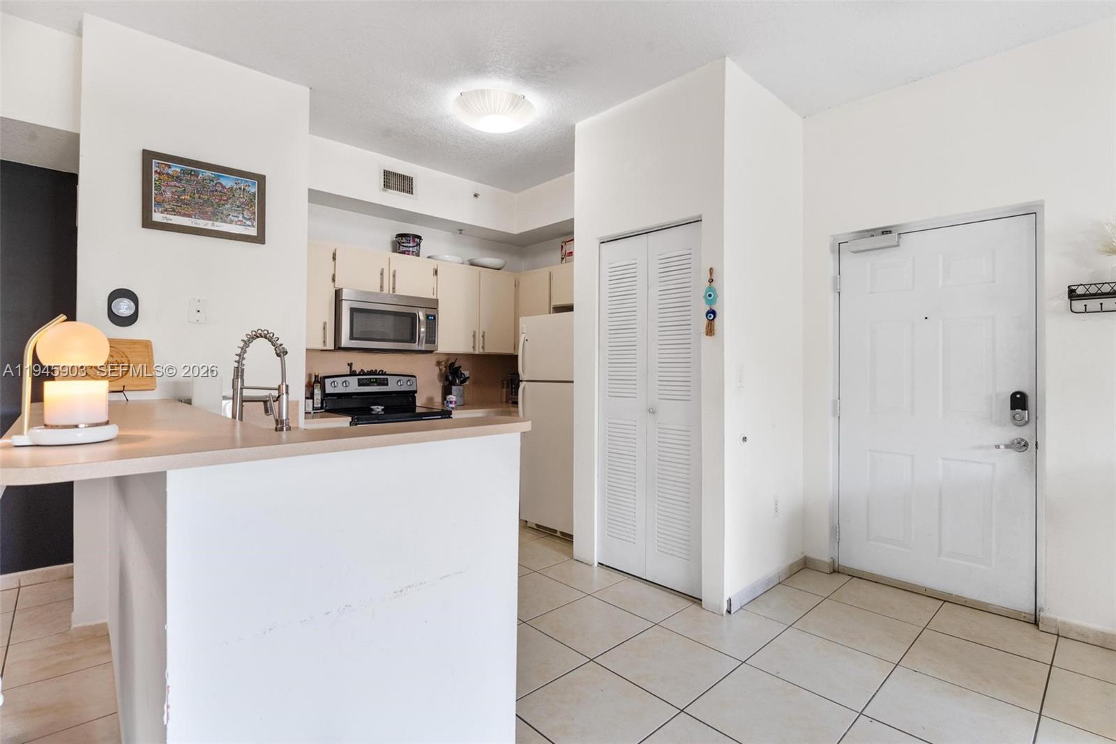 PALM GARDENS AT DORAL CON - Residential