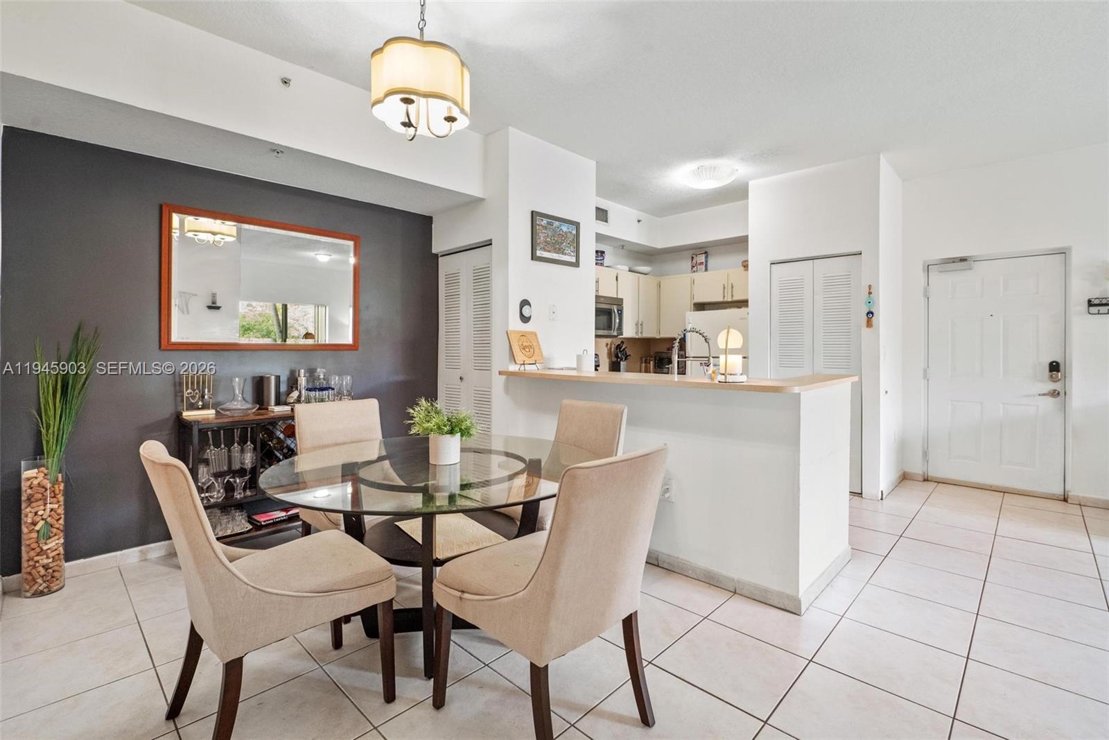 PALM GARDENS AT DORAL CON - Residential