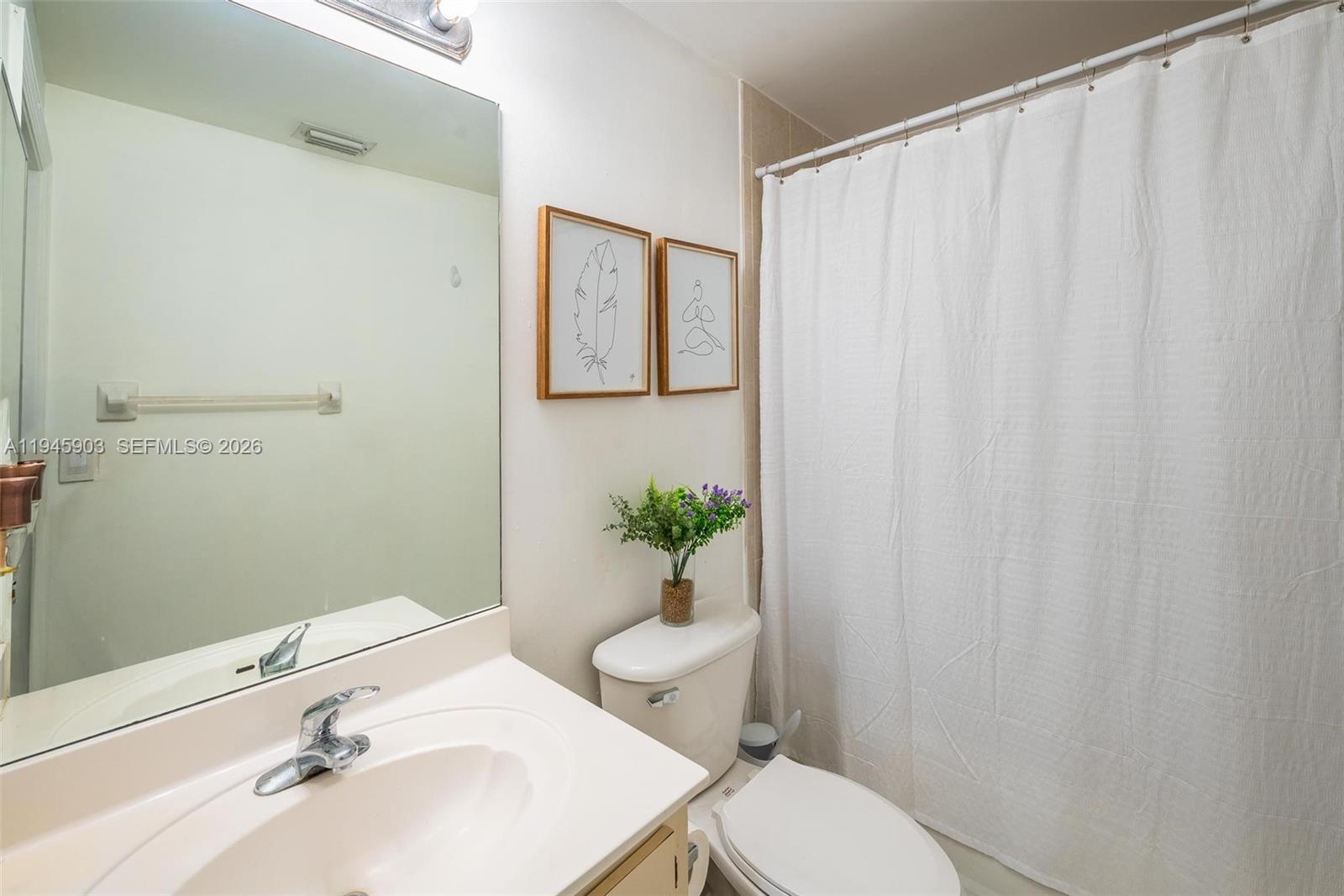 PALM GARDENS AT DORAL CON - Residential