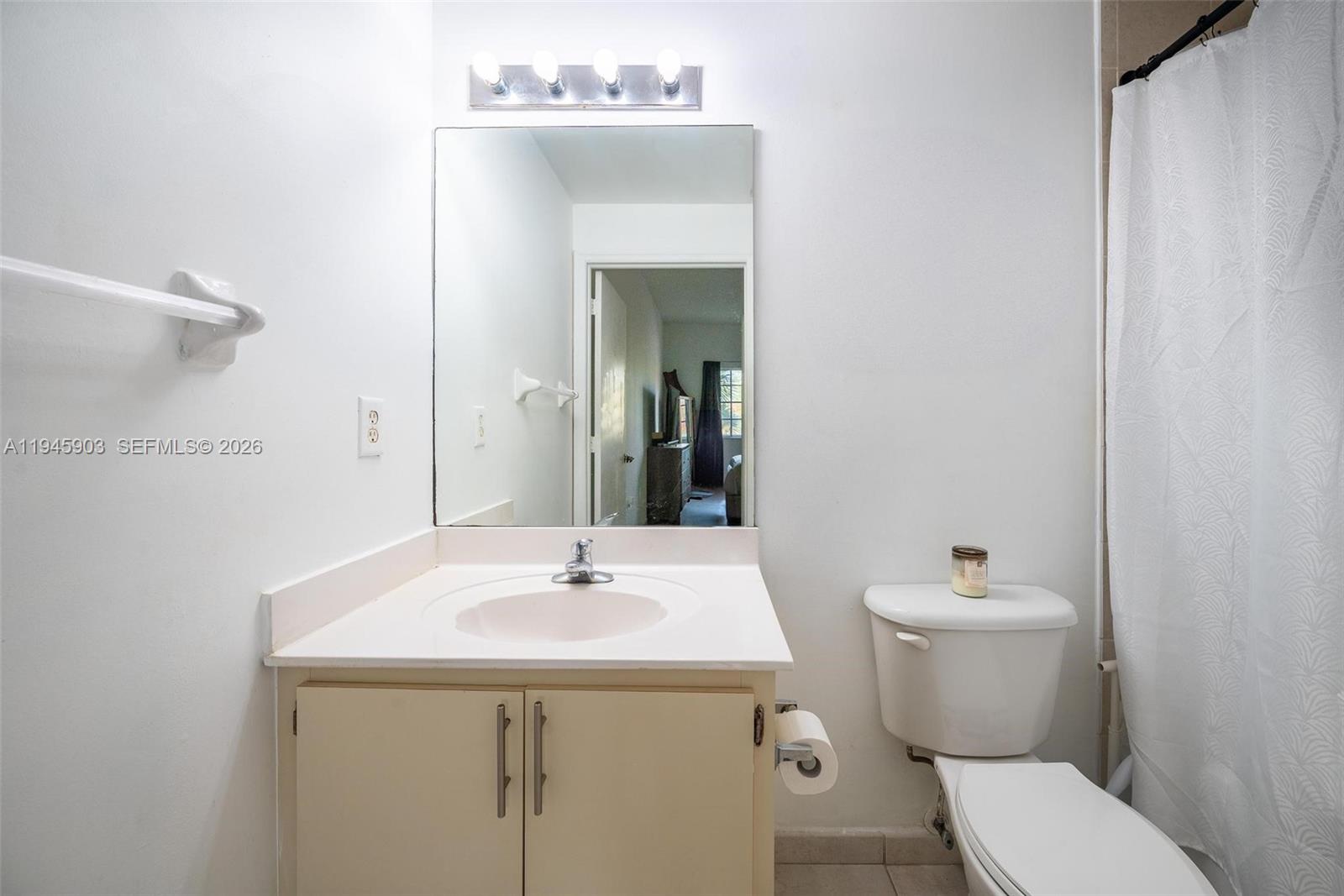 PALM GARDENS AT DORAL CON - Residential