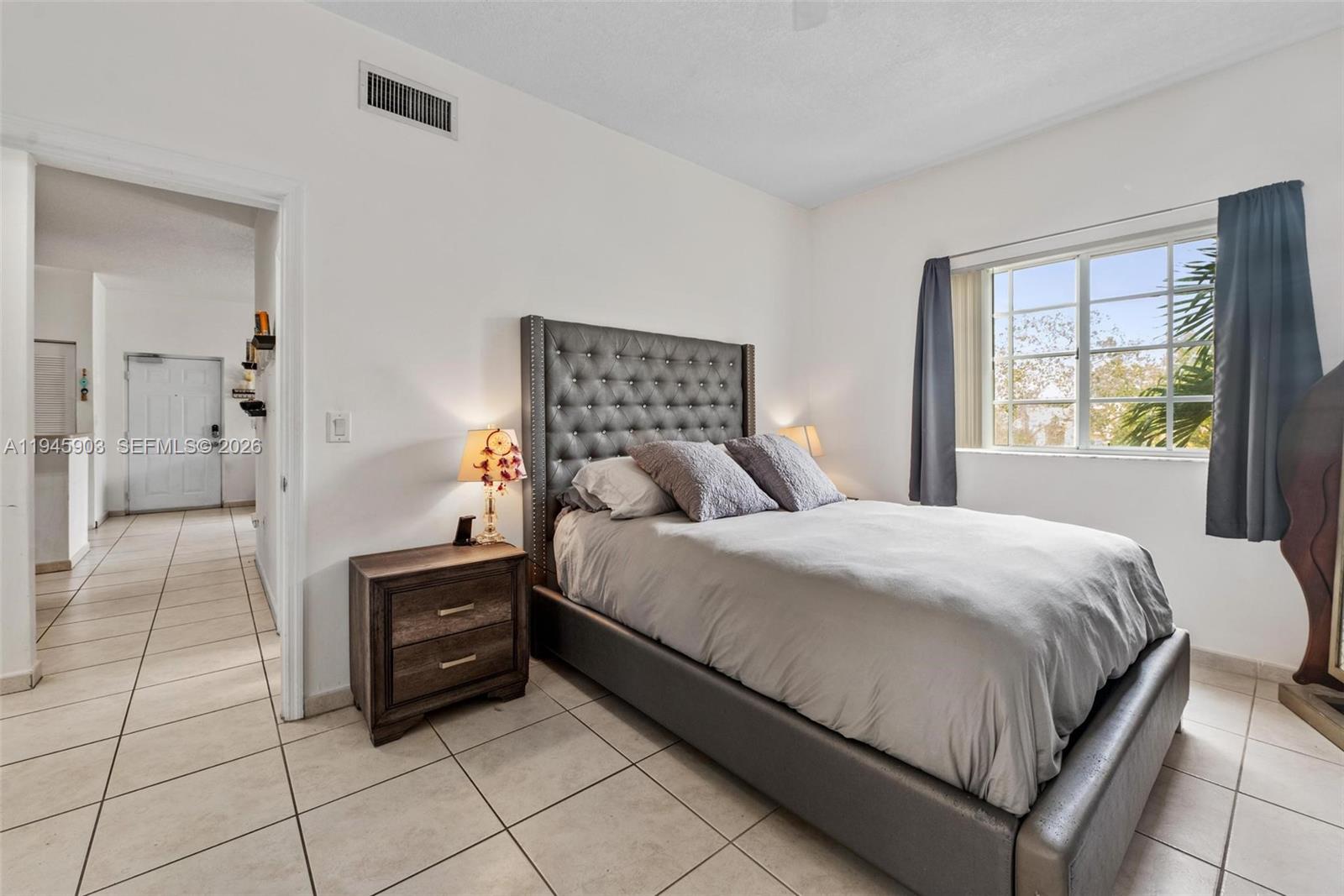 PALM GARDENS AT DORAL CON - Residential