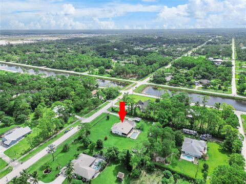 A home in Loxahatchee