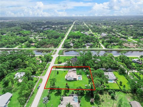 A home in Loxahatchee