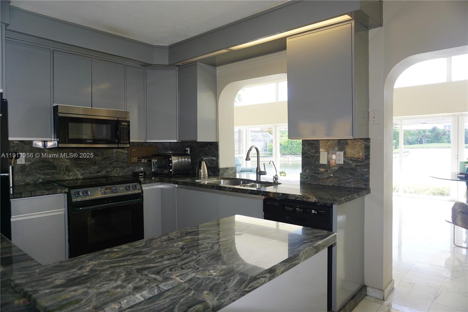 WOODLANDS SEC SEVEN - Residential