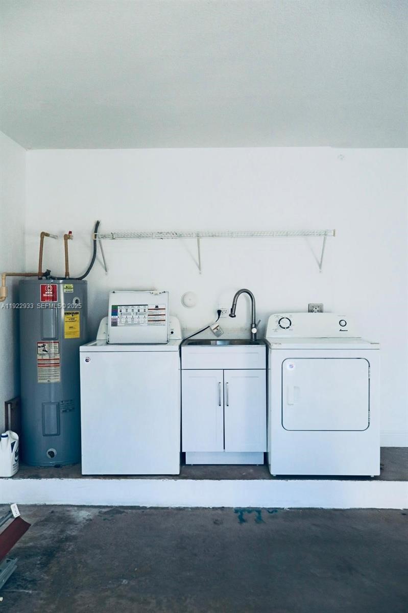 FONTAINEBLEAU WEST NORTH - Residential