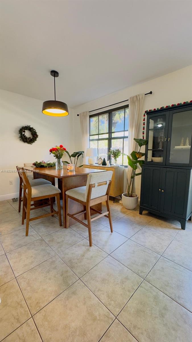 FONTAINEBLEAU WEST NORTH - Residential