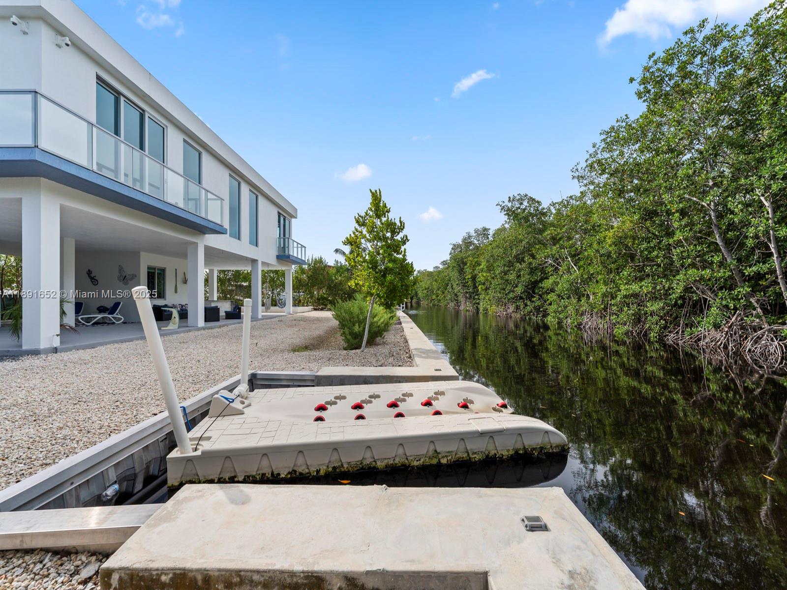 LAKE SURPRISE ESTATES - Residential