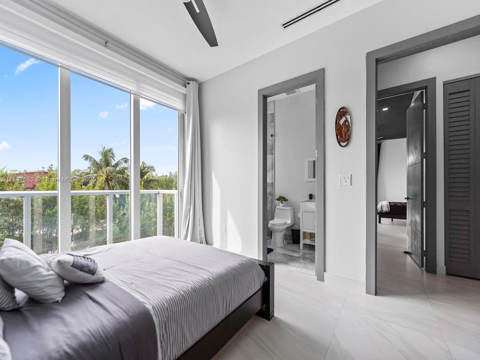 LAKE SURPRISE ESTATES - Residential