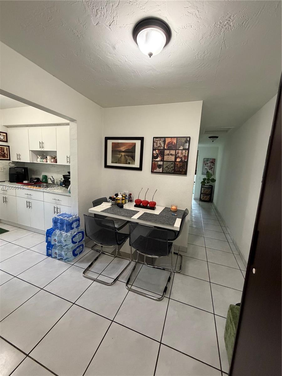 SILVER BLUFF GARDENS - Residential