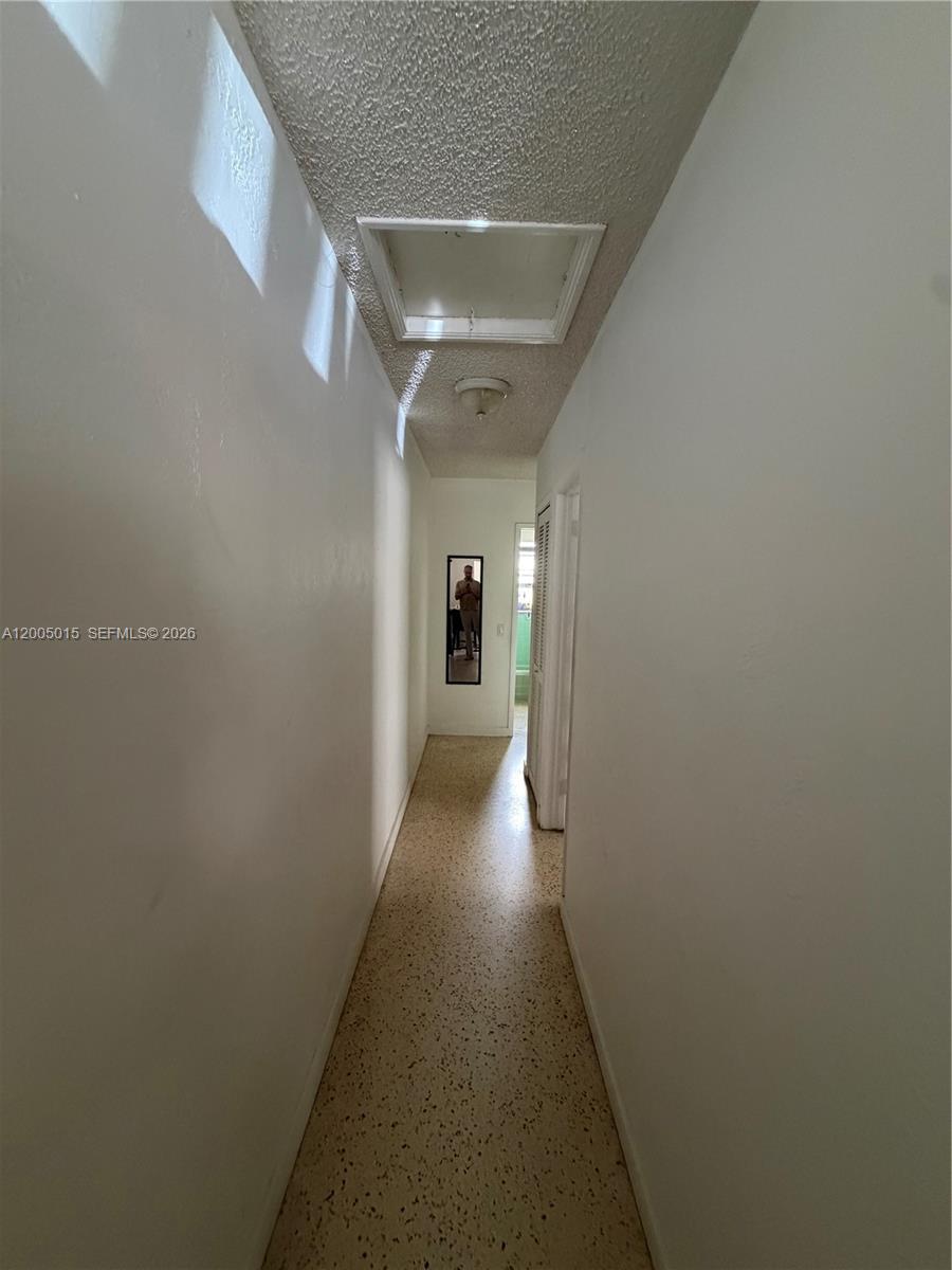 SILVER BLUFF GARDENS - Residential