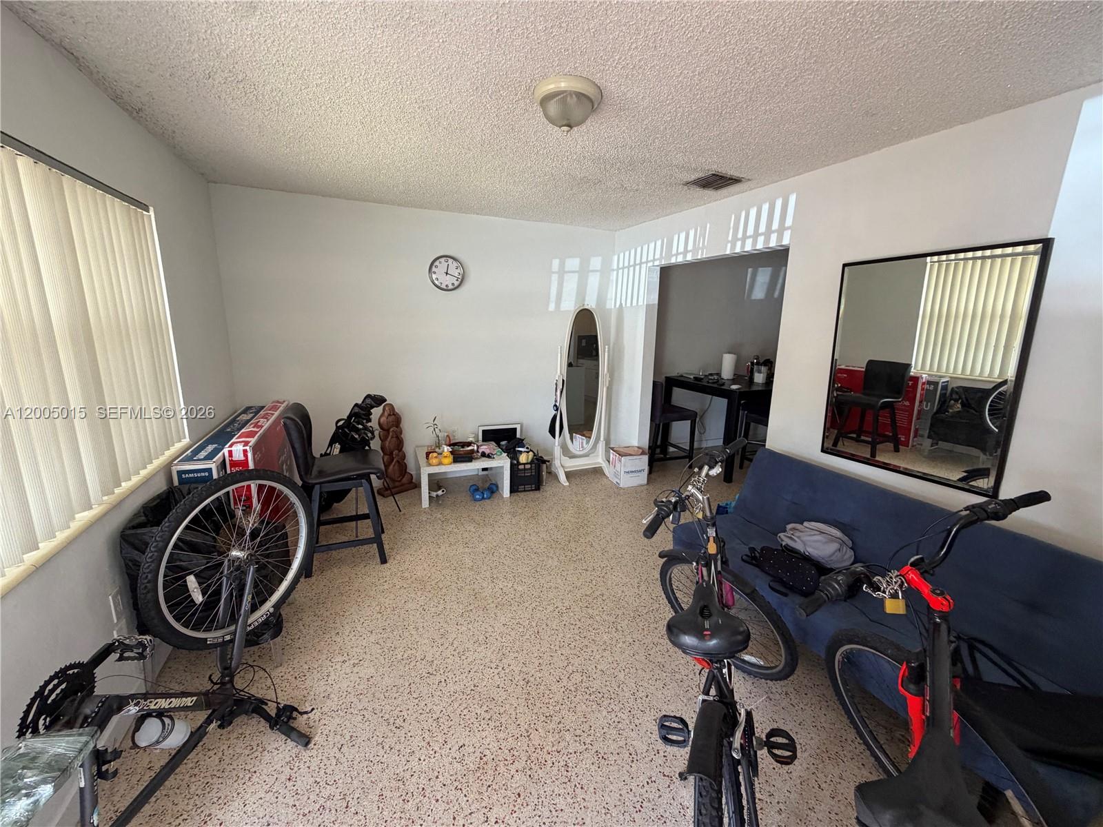 SILVER BLUFF GARDENS - Residential