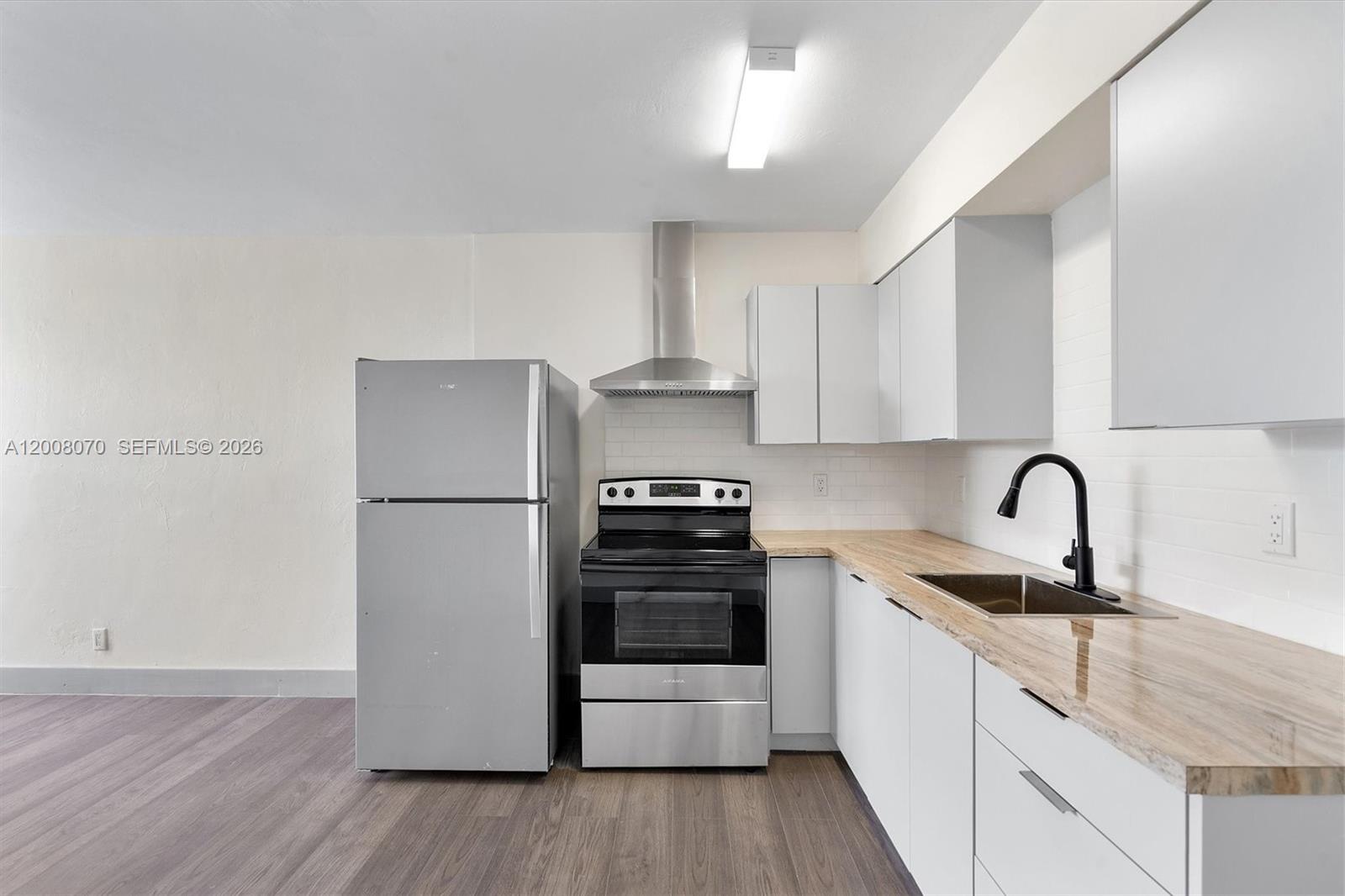 Taft Villas - Residential Lease