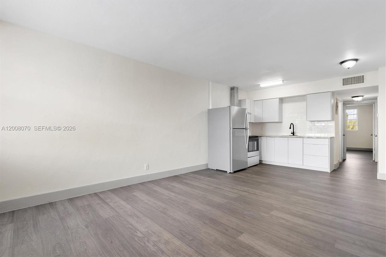 Taft Villas - Residential Lease