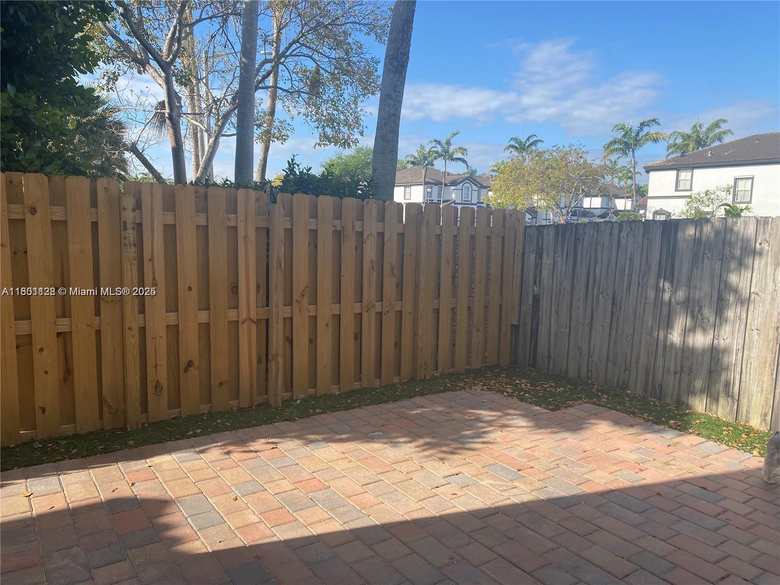 7670 NW 113th Path 7670