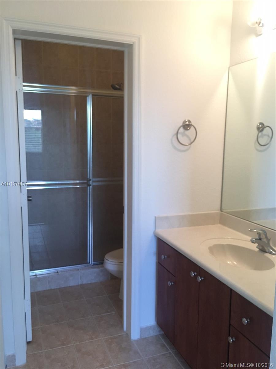 PEMBROKE CAY - Residential Lease