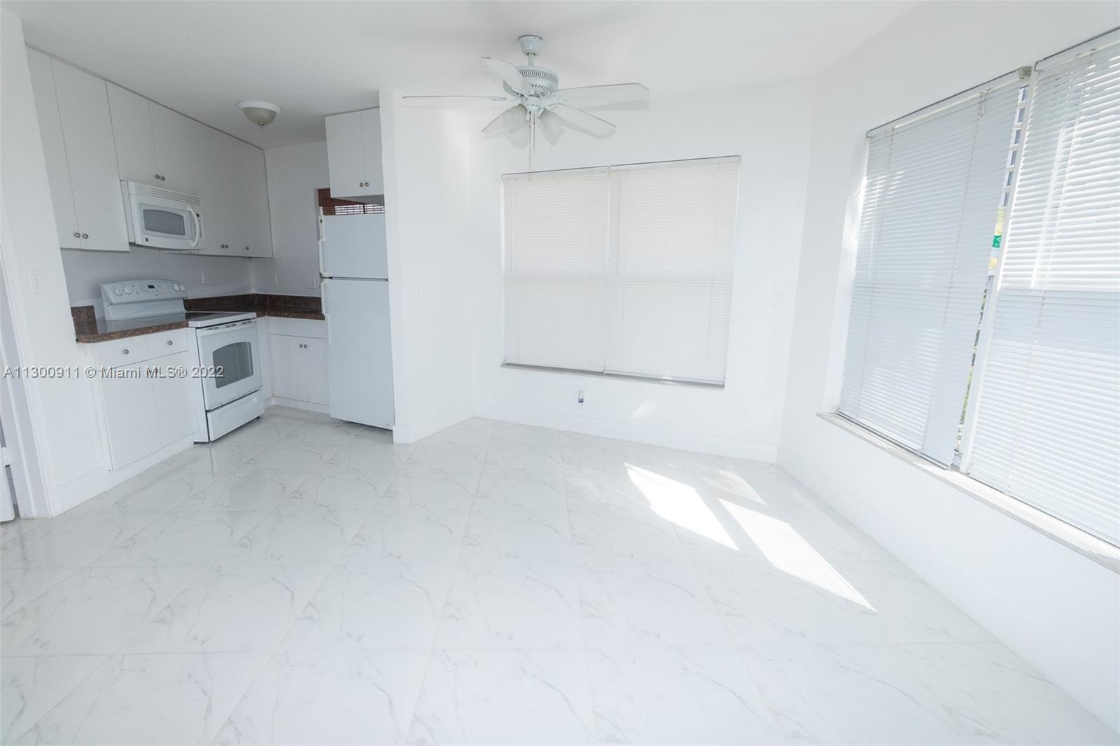 OAKLAND POINTE CONDO - Residential Lease