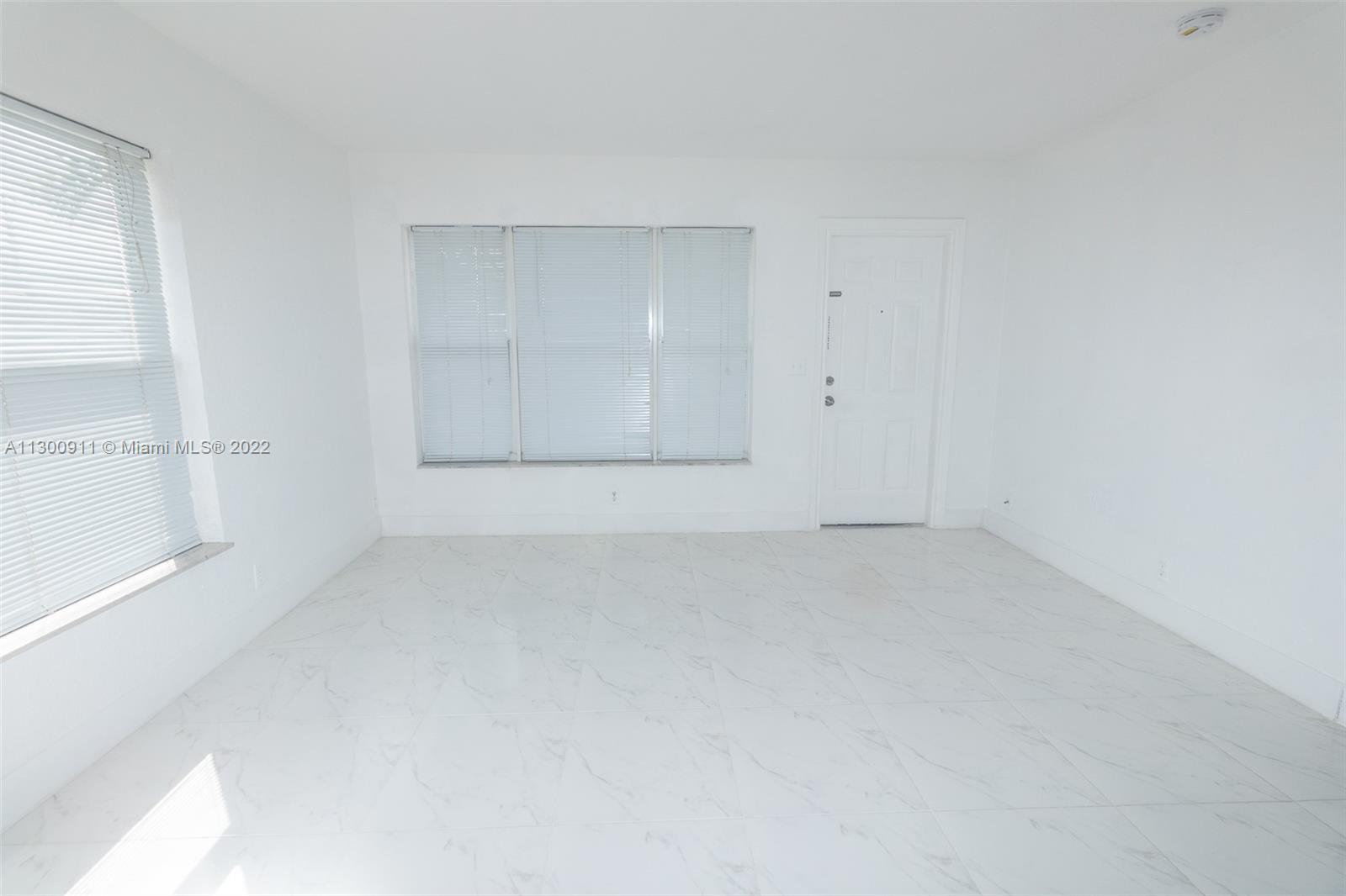 OAKLAND POINTE CONDO - Residential Lease