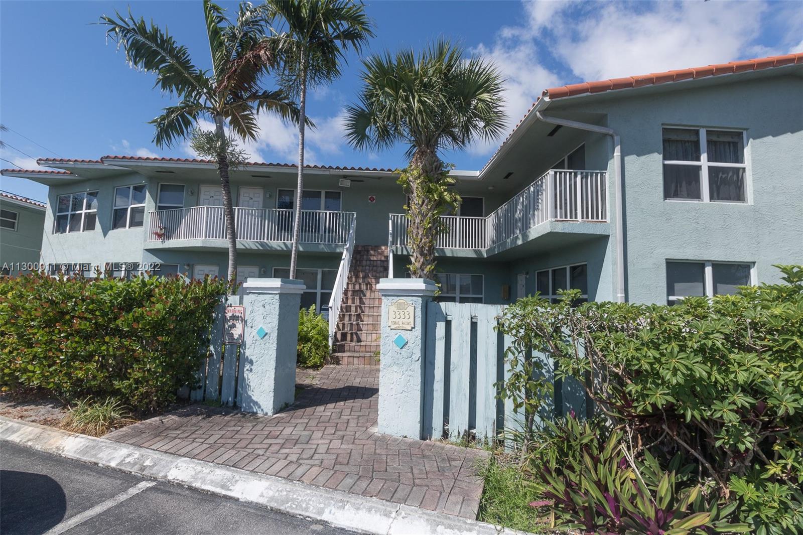 OAKLAND POINTE CONDO - Residential Lease