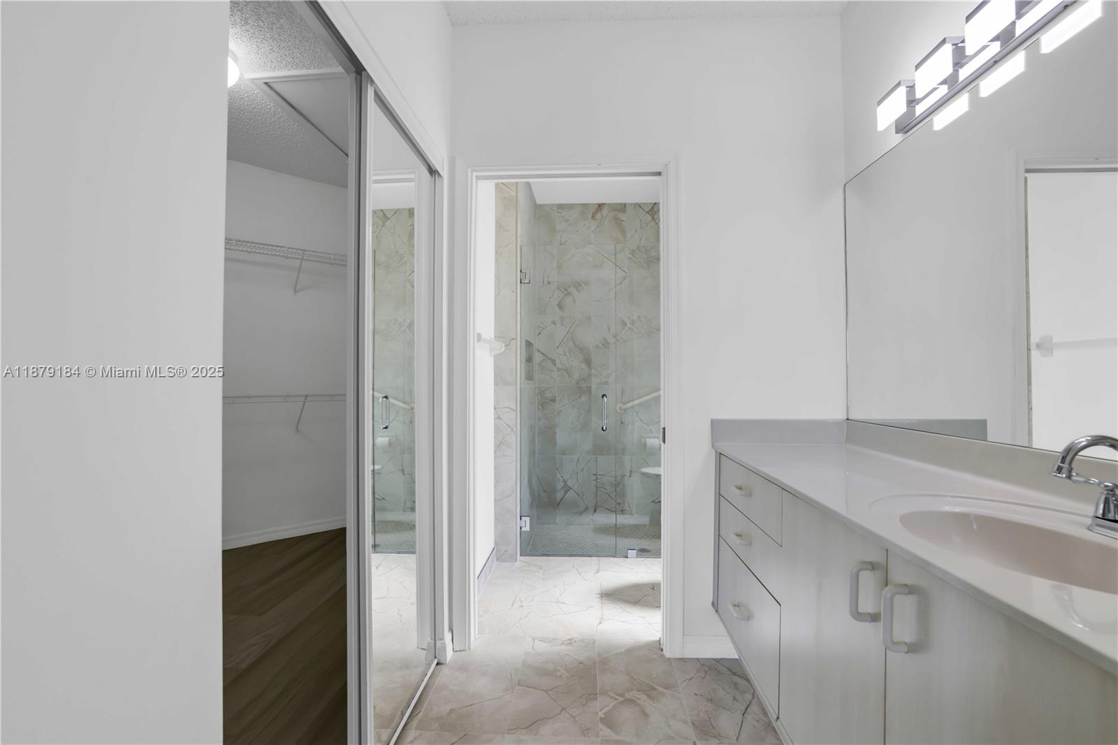 FLORAL LAKES PH 3 AND 4 - Residential