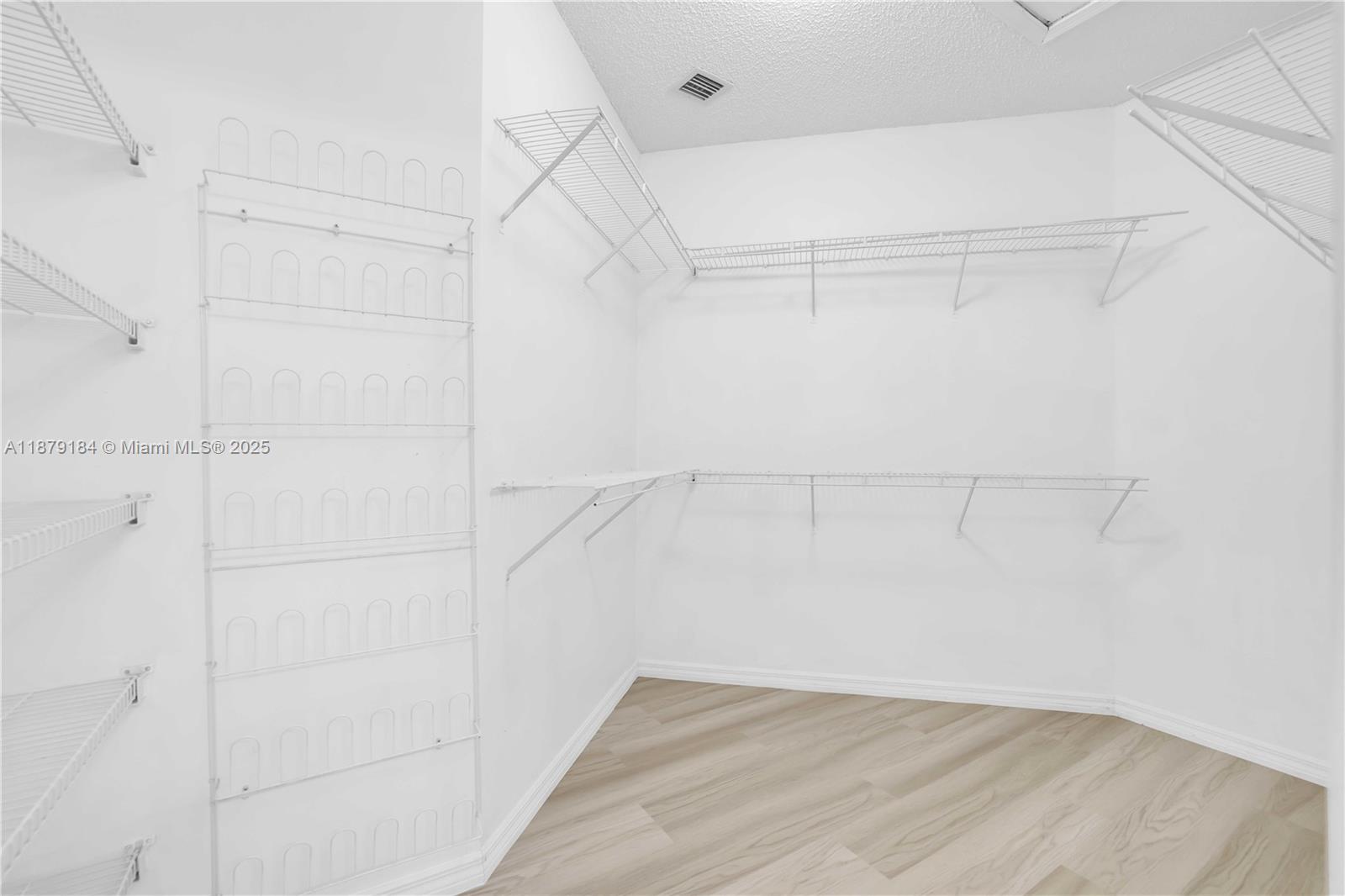 FLORAL LAKES PH 3 AND 4 - Residential