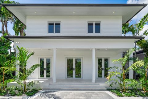 Single Family Residence in Miami FL 6240 84 ST St 3.jpg