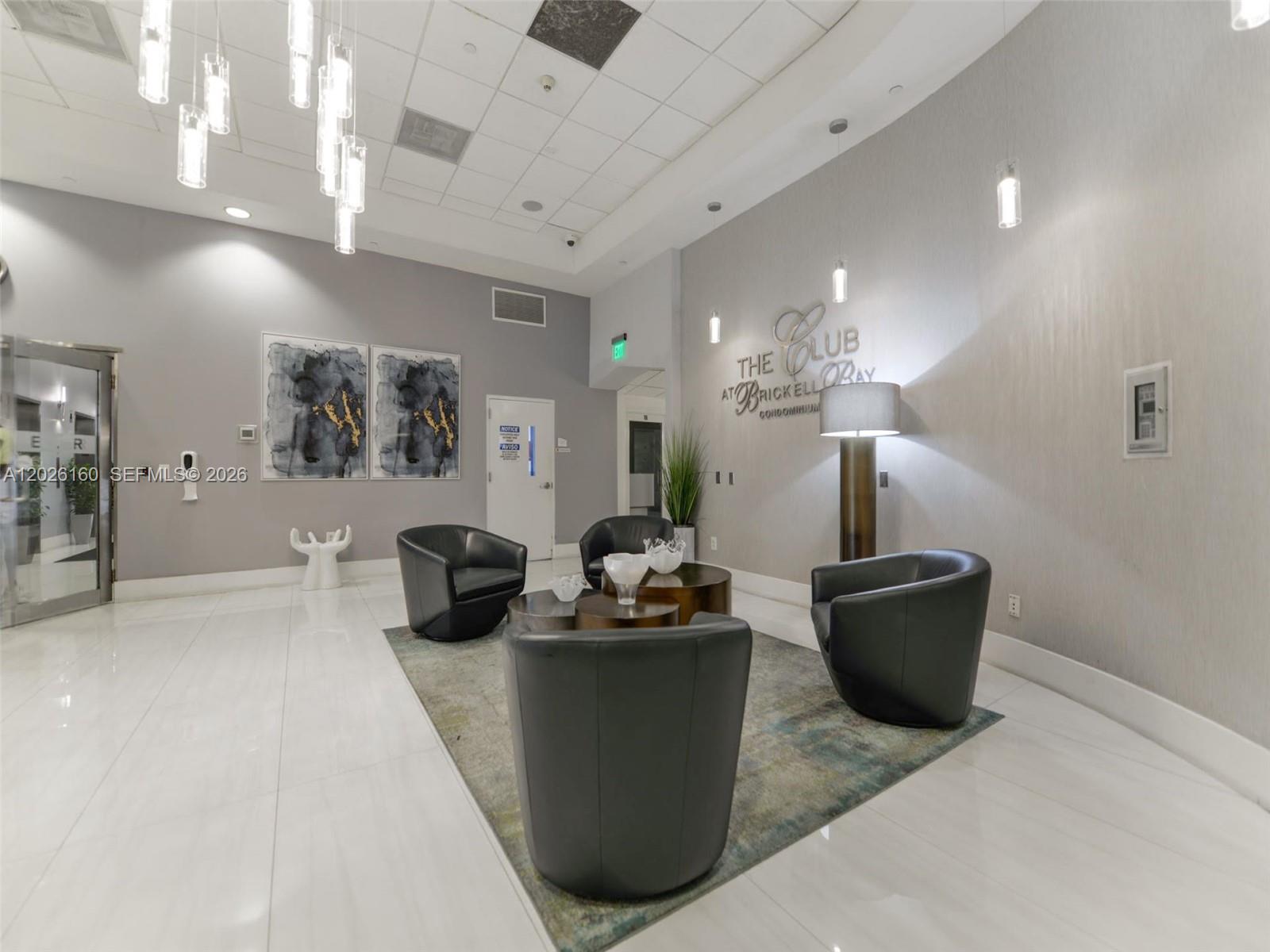 THE CLUB AT BRICKELL BAY - Residential