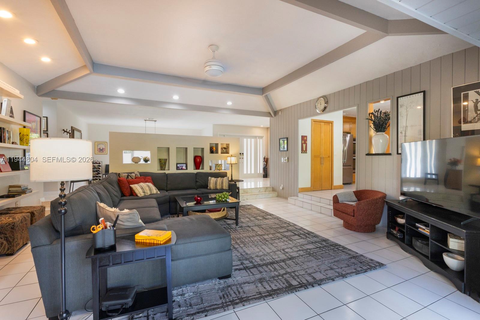 PINE NEEDLE MANORS - Residential