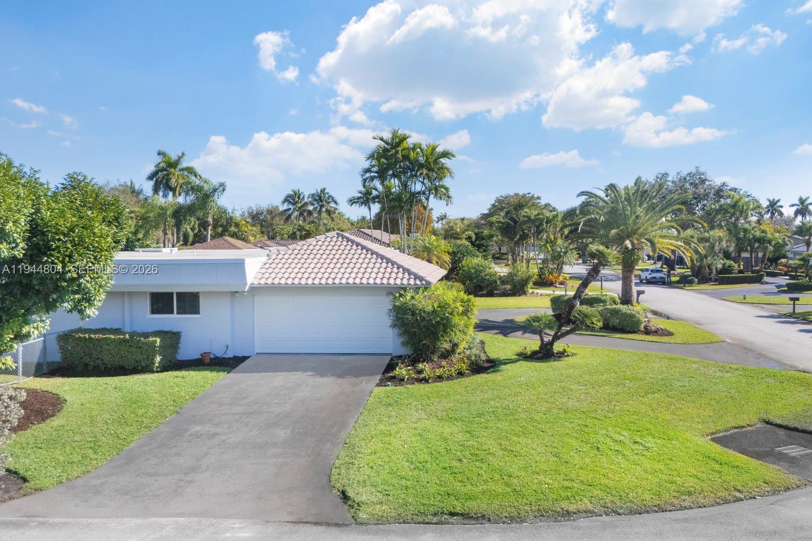 PINE NEEDLE MANORS - Residential