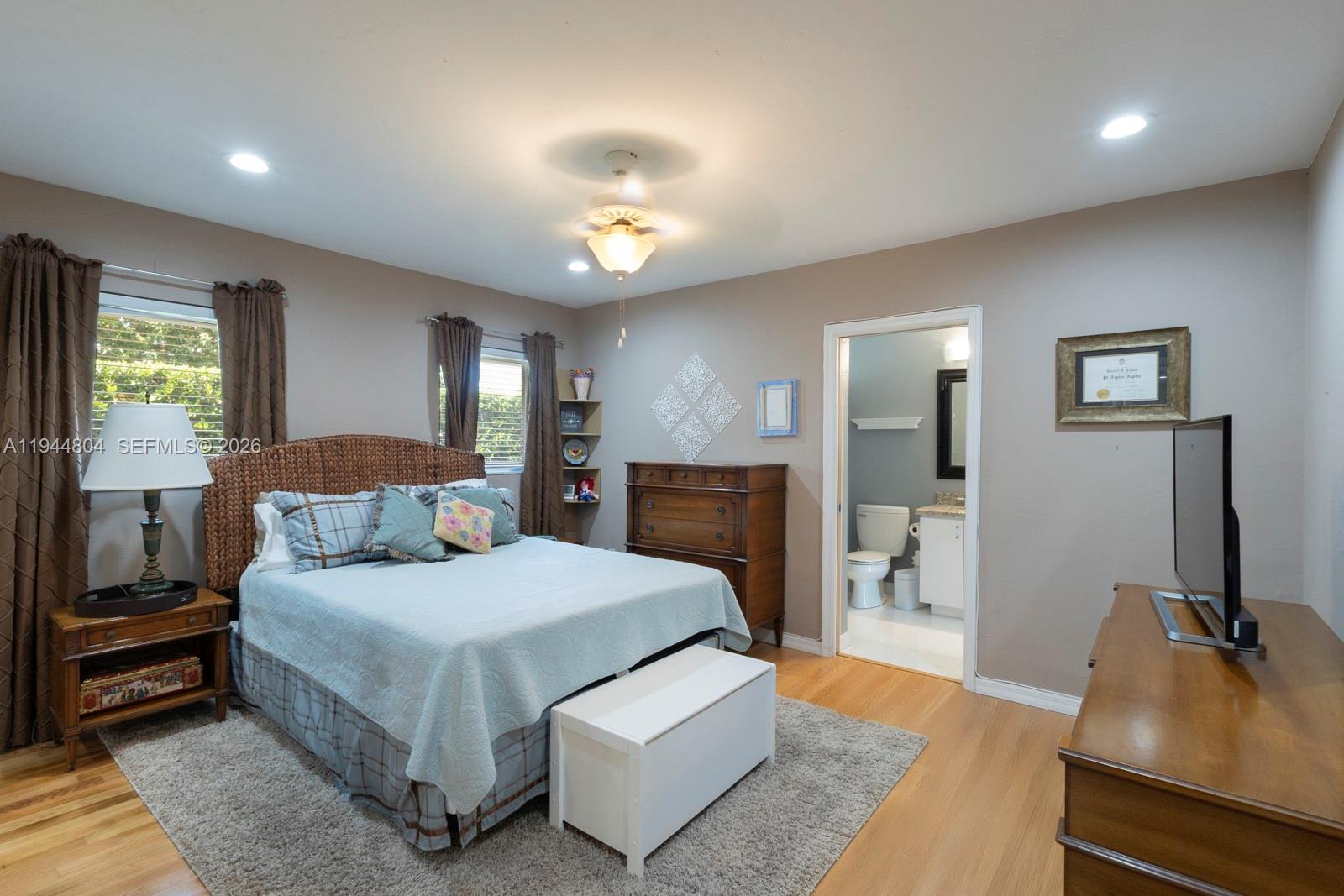 PINE NEEDLE MANORS - Residential