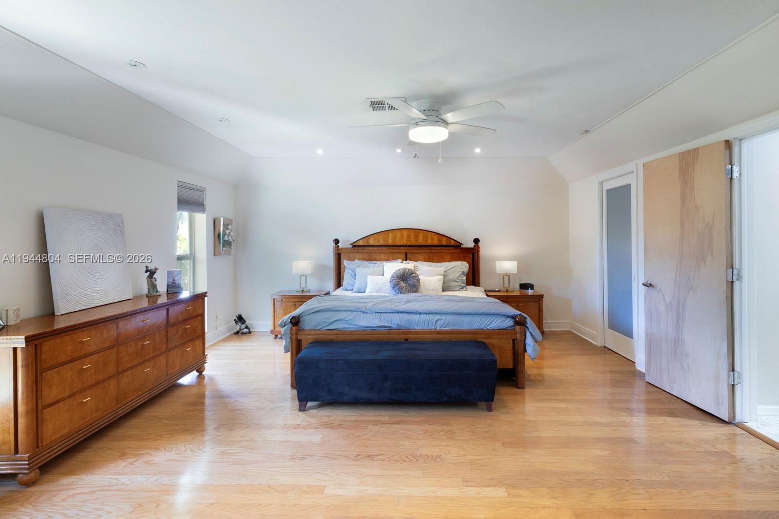 PINE NEEDLE MANORS - Residential