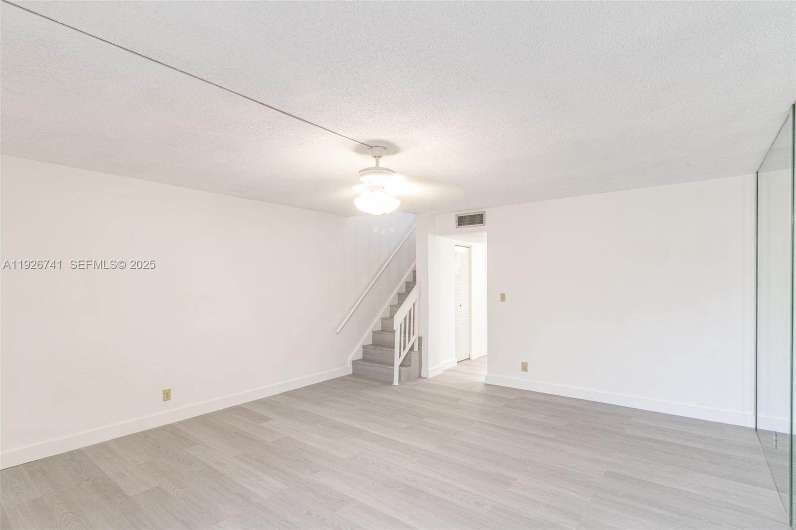 VILLAGE TOWNHOUSES NO TWO - Residential Lease