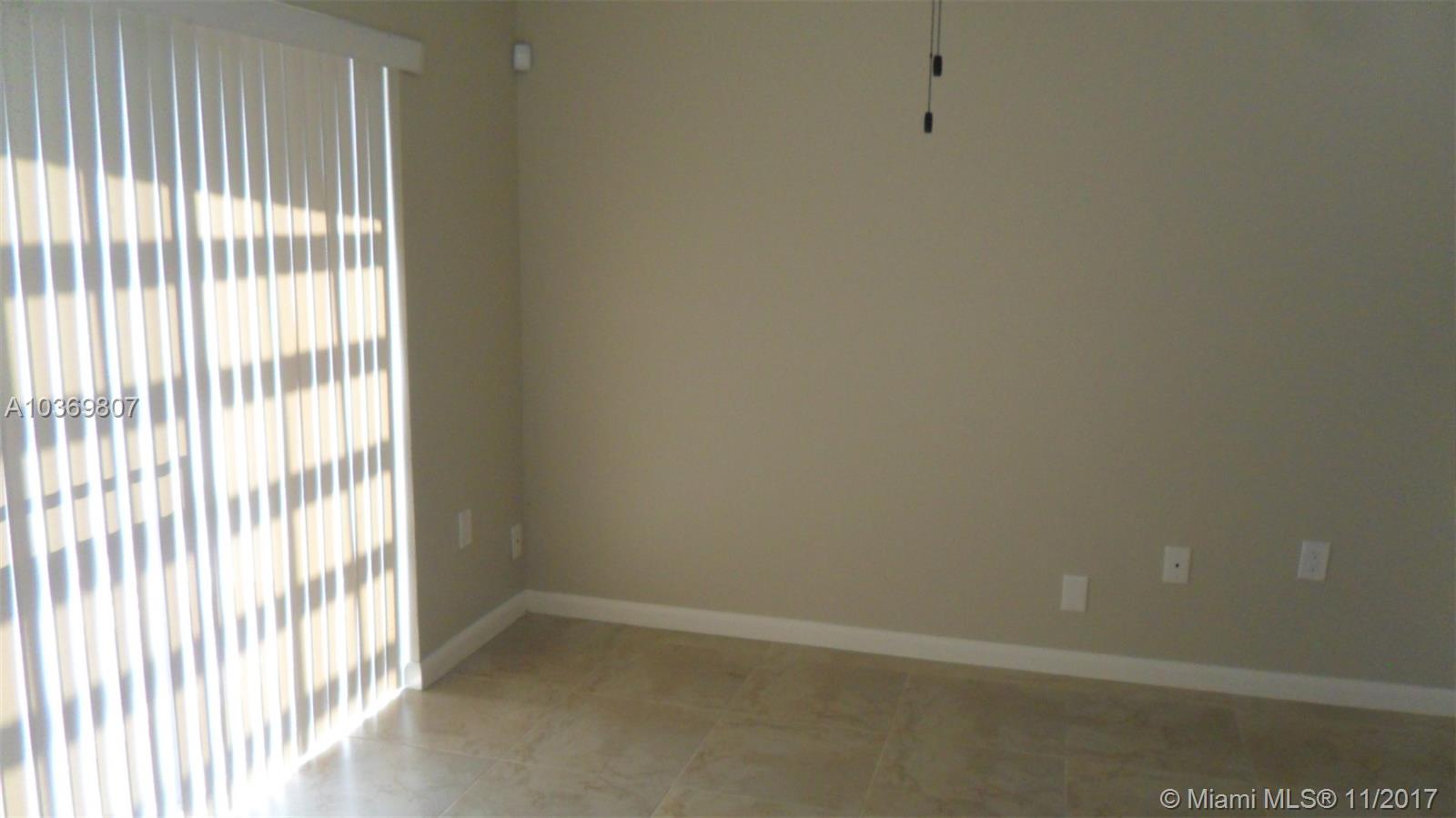 SABAL CHASE SEC 1 - Residential Lease