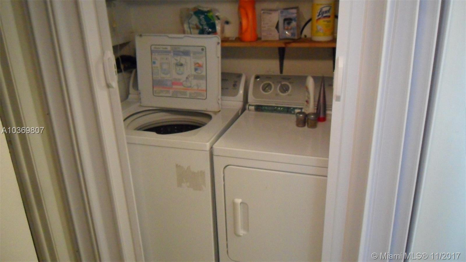 SABAL CHASE SEC 1 - Residential Lease