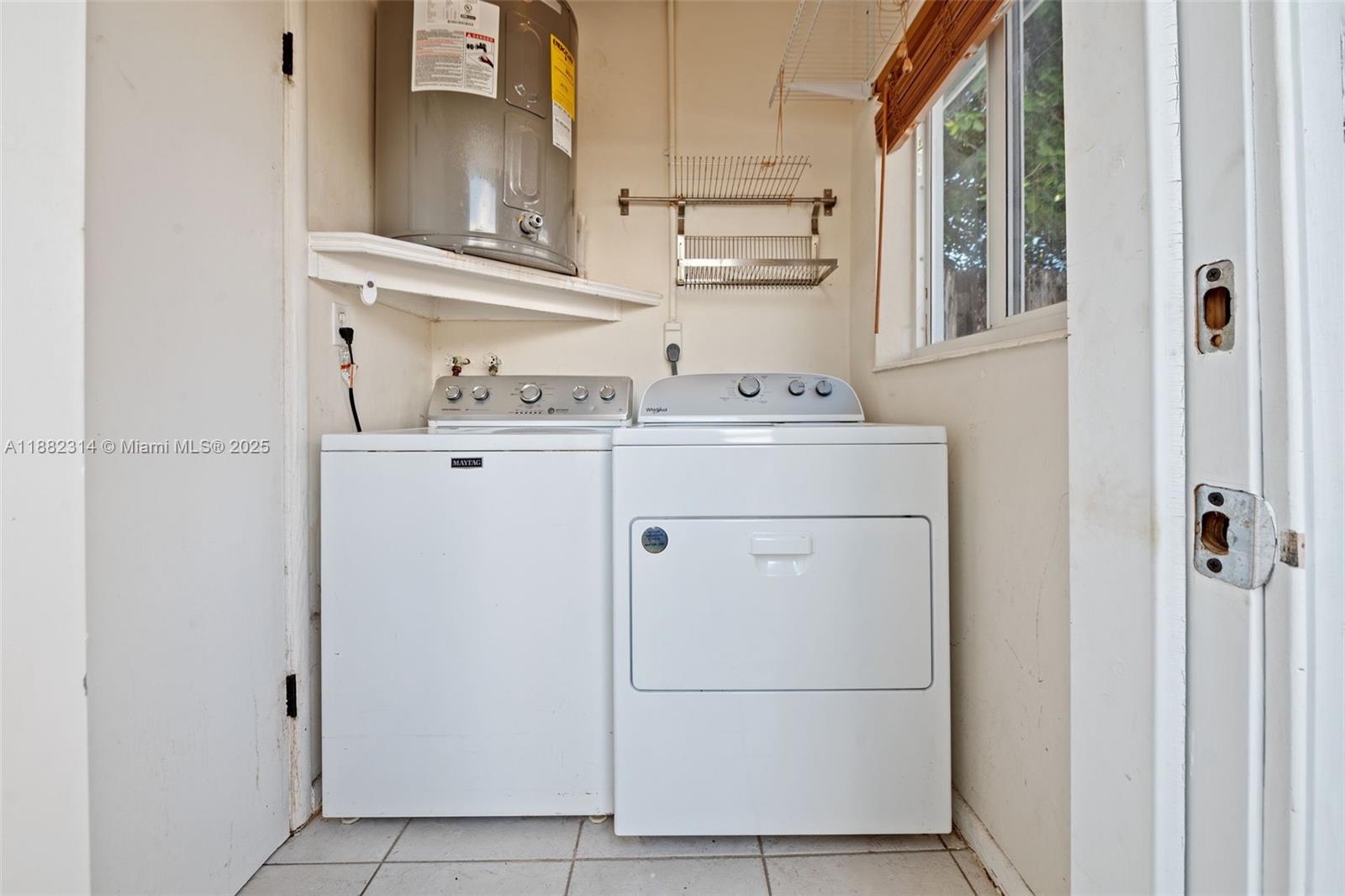 BONIELLO VILLAS SEC TWO - Residential Lease