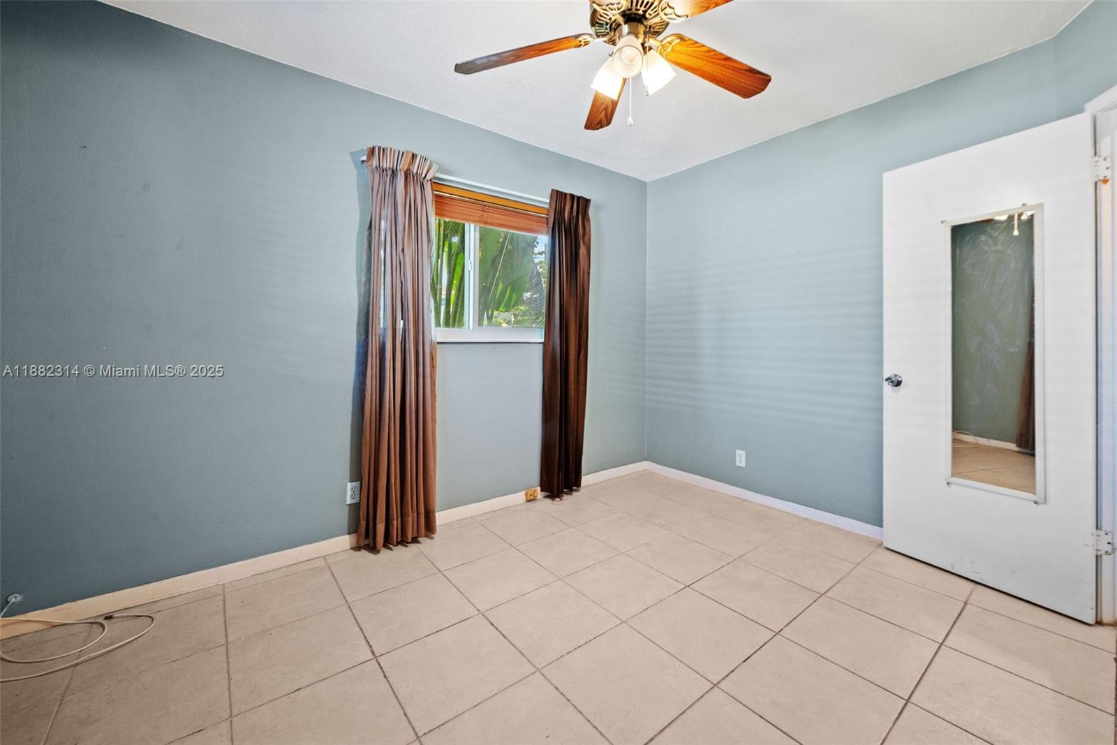 BONIELLO VILLAS SEC TWO - Residential Lease