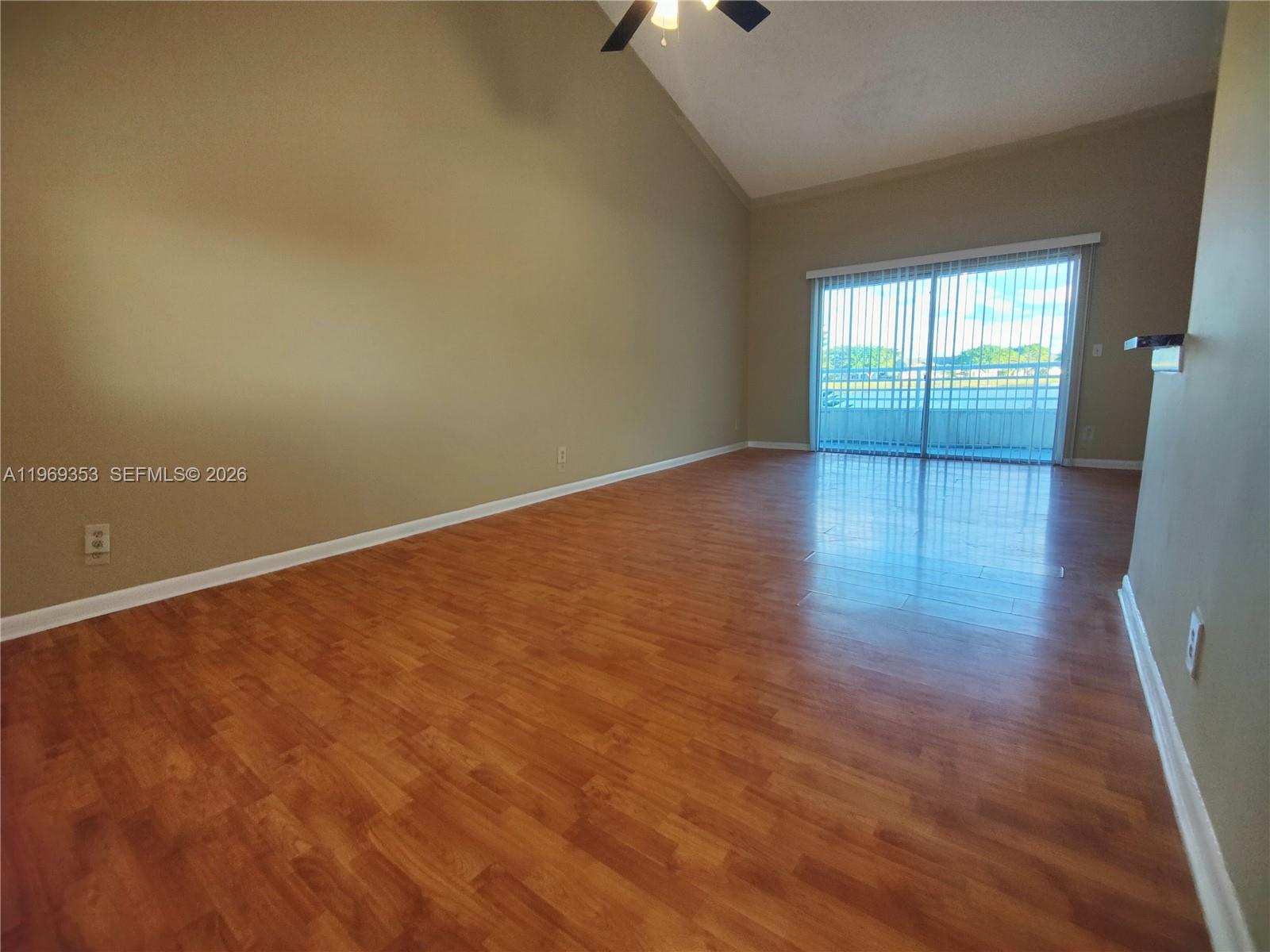 SUMMER LAKE - Residential Lease