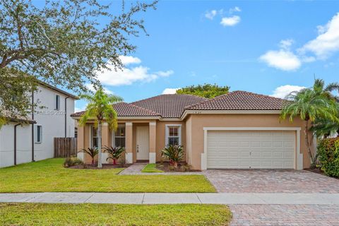 Photo of 1924 SE 17th Ct, Homestead, FL 33035 (MLS # A11938480)