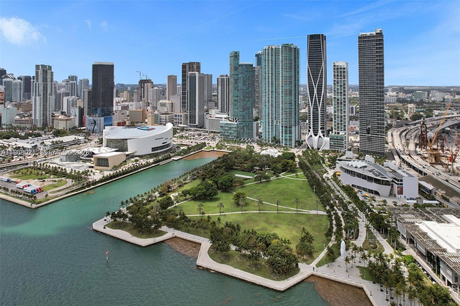 888 Biscayne Blvd 1512